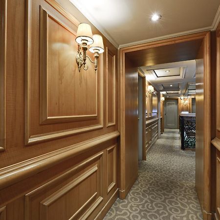 Forbes Hotel Taichung Exterior foto